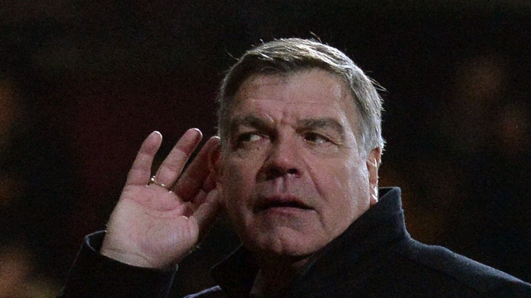 west-ham-manager-sam-allardyce-cupping-ear